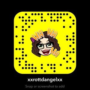 Meet your Posher, Eva